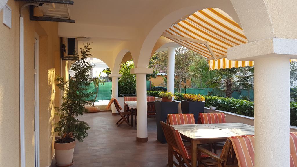 Villa Vanilla With Heated Pool Zadar Dış mekan fotoğraf