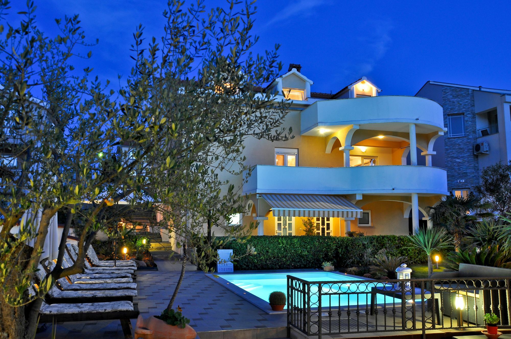Villa Vanilla With Heated Pool Zadar Dış mekan fotoğraf
